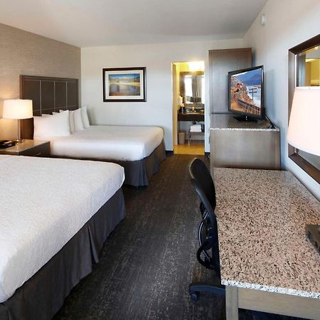 Best Western Plus Hilltop Inn Redding Eksteriør billede