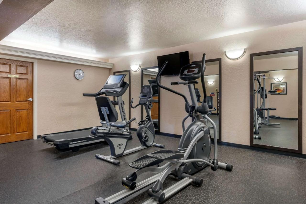 Best Western Plus Hilltop Inn Redding Eksteriør billede
