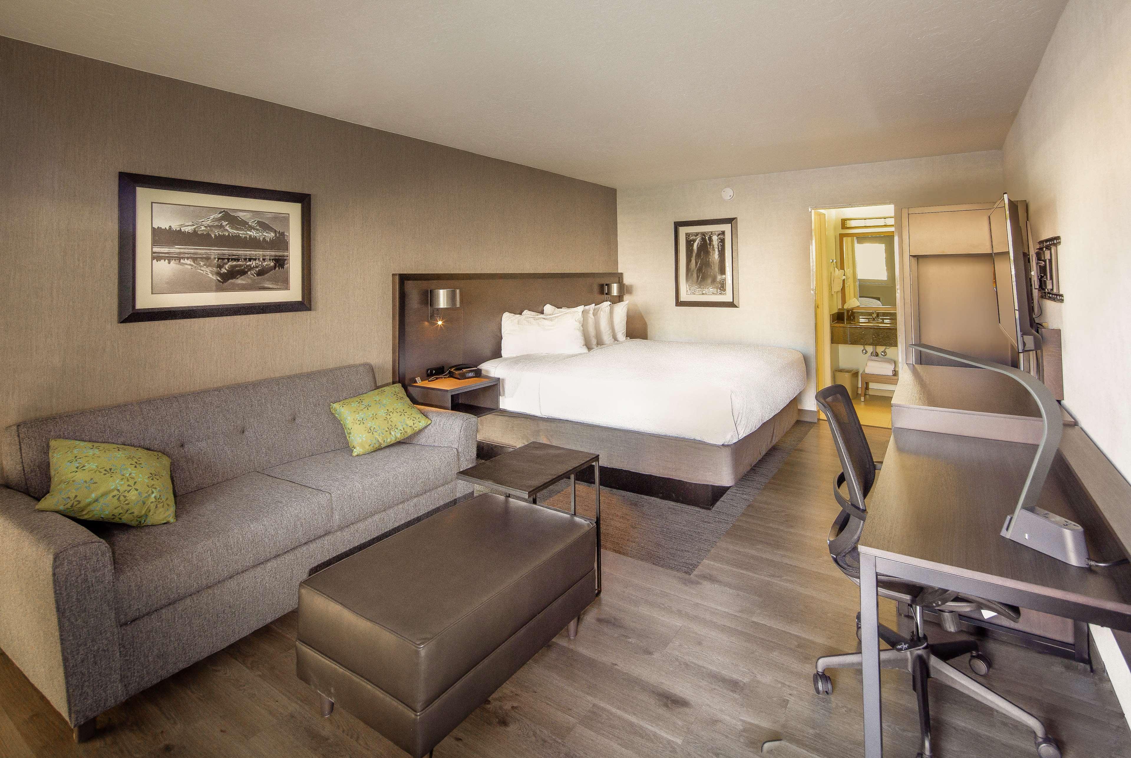 Best Western Plus Hilltop Inn Redding Eksteriør billede