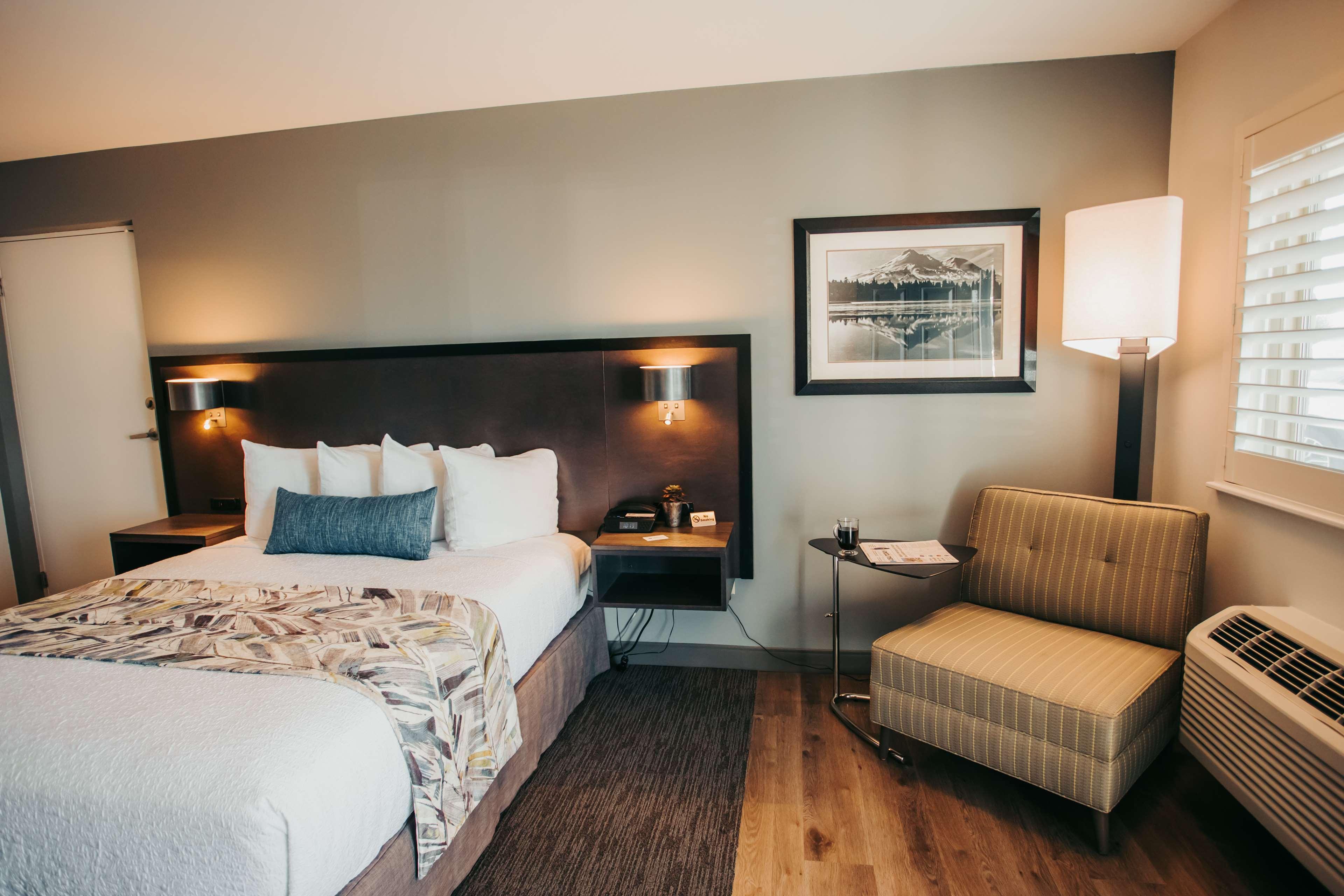 Best Western Plus Hilltop Inn Redding Eksteriør billede